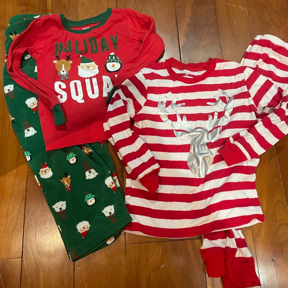 Bundle of 5T holiday pjs